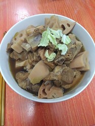 藕块炖排骨