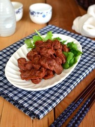 五香卤鸡胗