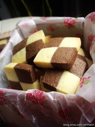 经典棋格饼干