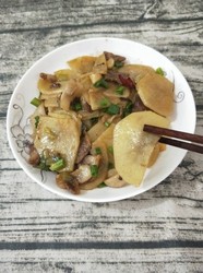 土豆肉片