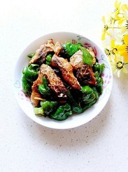 青椒烧鲢鱼