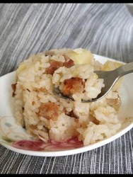 洋葱土豆腊肠饭