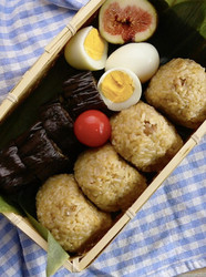 《小森林》核桃饭团便当｜太阳猫早餐