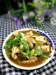 海鲶鱼炖豆腐