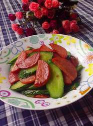 青瓜炒肉肠