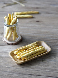 磨牙棒饼干