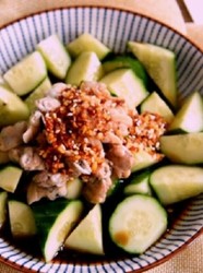 蛤蜊拌黄瓜