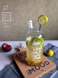青柠蜂蜜百香果茶