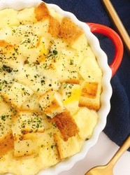 宝宝辅食  牛奶吐司丁
