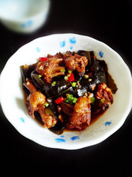 海带烧鸭子