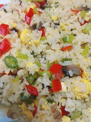 腊肉炒饭