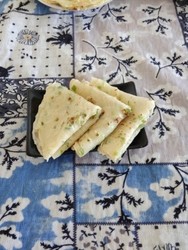 牛奶葱花鸡蛋饼