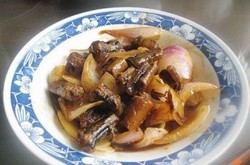 洋葱烧黄鳝