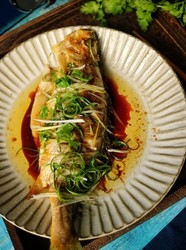 葱油黄花鱼