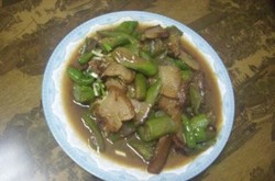 腊肉炒丝瓜