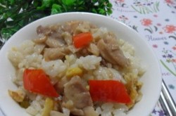 蘑菇鸡肉饭