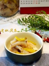 越吃越过瘾的泡椒凤爪