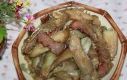 腊肉炒白茄子