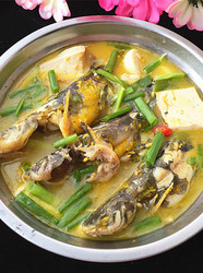 黄骨鱼炖豆腐