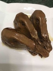 卤鸭头