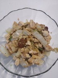 白菜豆腐炒大肉