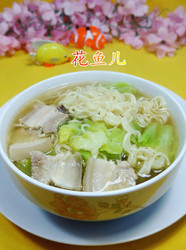 盐炒肉圆白菜波纹面