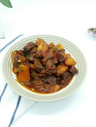 麻辣土豆炖牛肉