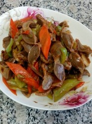 尖椒炒鸡珍