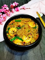 鲜虾粉丝煲