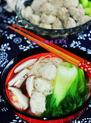一碗鱼丸面的制作过程