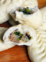 茄子青椒柳叶大包子