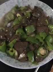 麻辣鸭血