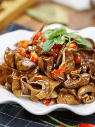 电饭煲香卤肥肠