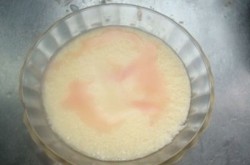 牛奶鸡蛋羹
