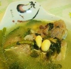 西洋菜黄豆大骨汤