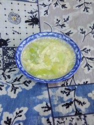 鸡蛋瓜片汤