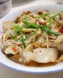 咸鱼蒸五花肉