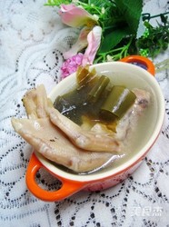 鸭掌海带汤