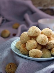 花生椰蓉球