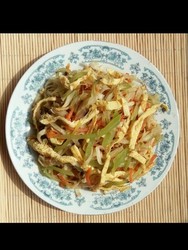 鸡蛋青笋炒饼