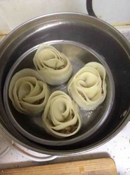 玫瑰饺子