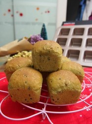 抹茶核桃餐包