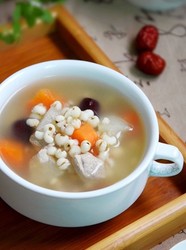 雪梨胡萝卜瘦肉汤