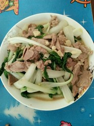 瘦肉炒小白菜