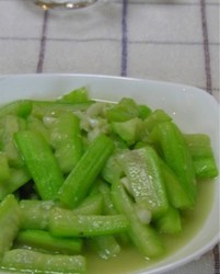 蒜茸丝瓜