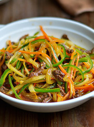 杂蔬牛肉丝