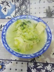 白菜炖冻豆腐