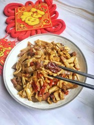 年夜饭硬菜之萝卜干炒腊肉