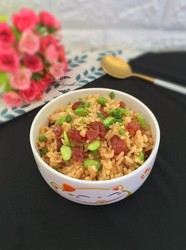 毛豆腊肠炒饭
