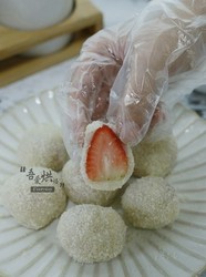 草莓糯米糍